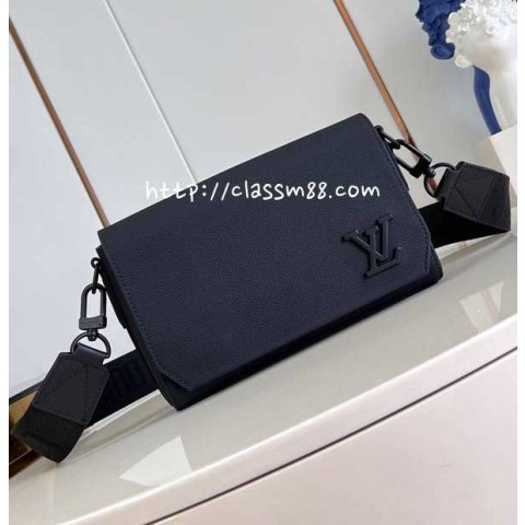 루이비통 24 한정판 M24769 소가죽 카프스킨 크로스백 가방 C2539