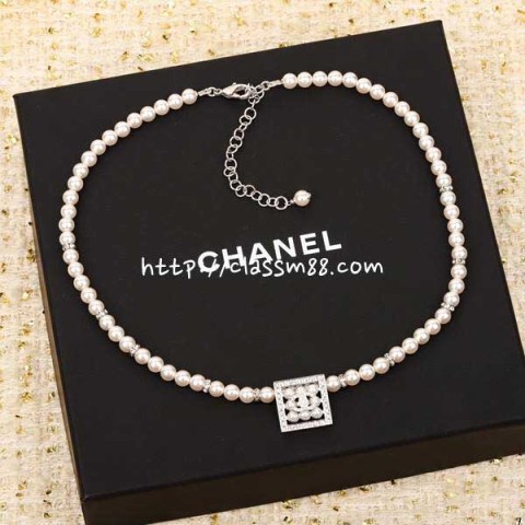 샤넬 24 한정판 목걸이 D1858