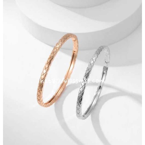 샤넬 24 한정판 coco crush 팔찌 D1881