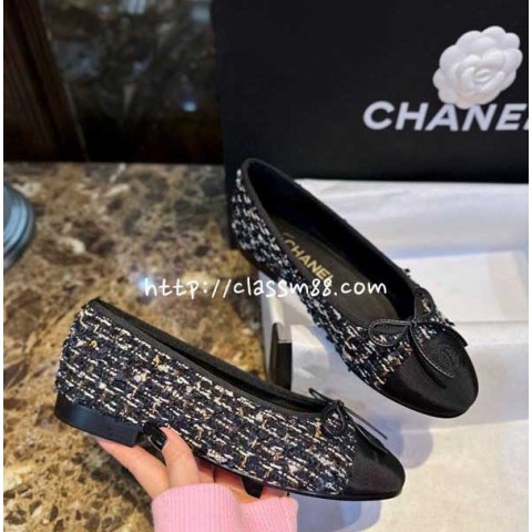 샤넬 24 한정판 여성 신발 B3023