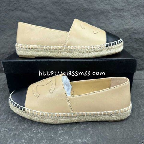 샤넬 24 한정판 CoCo 양가죽 램스킨 여성 신발 B3079