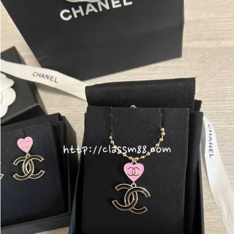 샤넬 24 한정판 목걸이 D1944