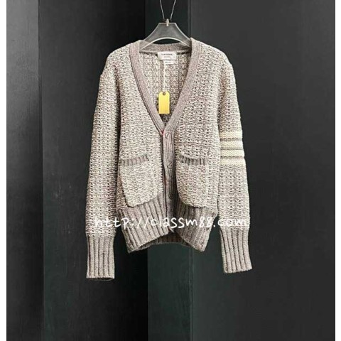 톰브라운 24 한정판 양털 긴팔 가디건 A8795