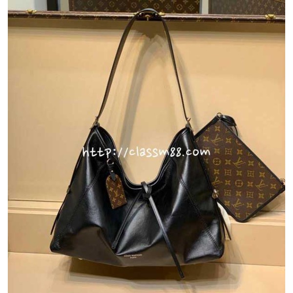 루이비통 24 한정판 M25143 CarryAll Dark 양가죽 램스킨 크로스백 가방 C3362