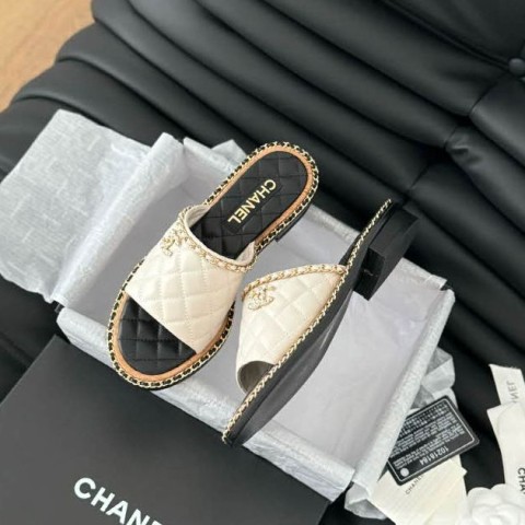 샤넬 24 한정판 1.5cm/4.5cm 여성 슬리퍼 B3445