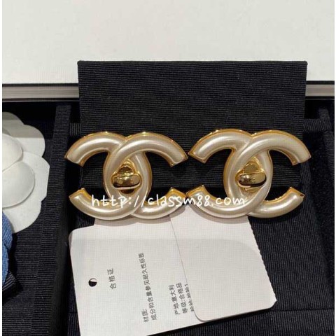 샤넬 24 한정판 귀걸이 D2515