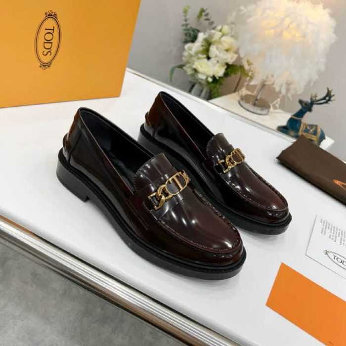 TODS 24 한정판 여성 신발 B3587