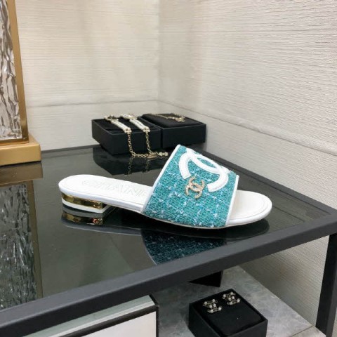 샤넬 24 한정판 여성 슬리퍼 B3811