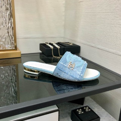 샤넬 24 한정판 여성 슬리퍼 B3813