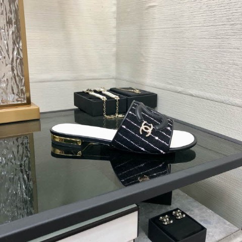 샤넬 24 한정판 여성 슬리퍼 B3825