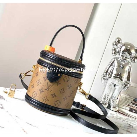 루이비통 25 한정판 M43986 CANNES 크로스백 가방 C3694