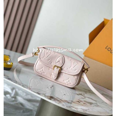 루이비통 25 한정판 M83566 Nano Diane 크로스백 가방 C3715