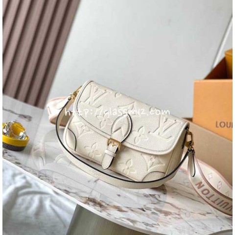 루이비통 25 한정판 M46388 Diane 크로스백 가방 C3718