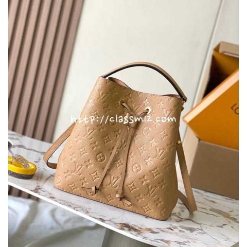 루이비통 25 한정판 NéoNoé Ys M11815 크로스백 가방 C3776