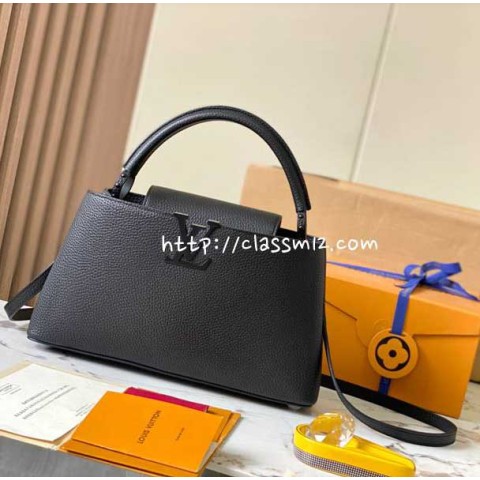 루이비통 25 한정판 M23947 CAPUCINES EAST WEST BB 크로스백 가방 C3798