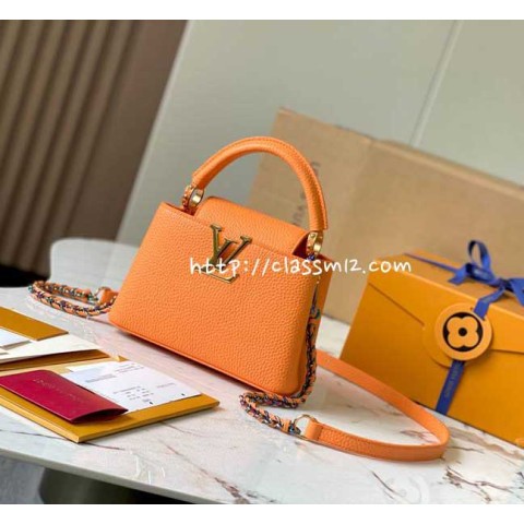 루이비통 25 한정판 M22606 Capucines 크로스백 가방 C3811