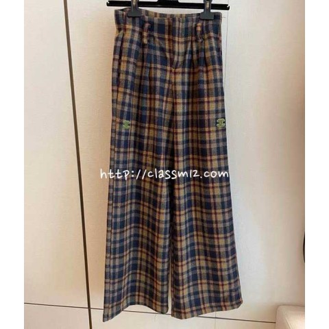 샤넬 25 한정판 긴바지 A10669