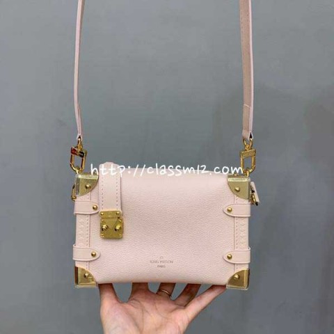 루이비통 25 한정판 Side Trunk M25071 크로스백 가방 C3911