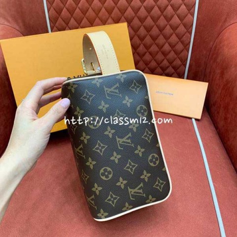 루이비통 25 한정판 locker M83112 클러치백 가방 C3914