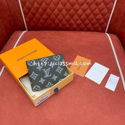 루이비통 25 한정판 Multiple M12500 반지갑 E489