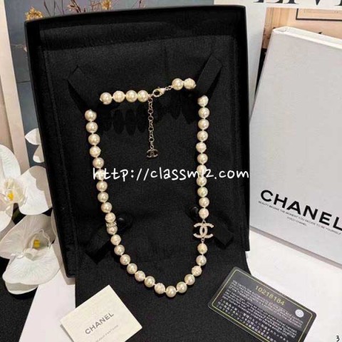 샤넬 25 한정판 목걸이 D2600