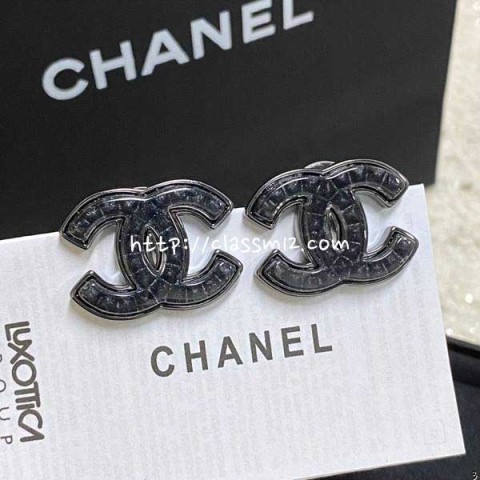 샤넬 25 한정판 귀걸이 D2613