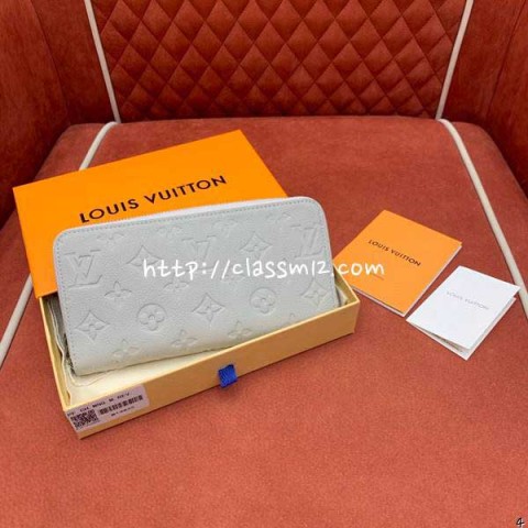 루이비통 25 한정판 M13825 장지갑 E495