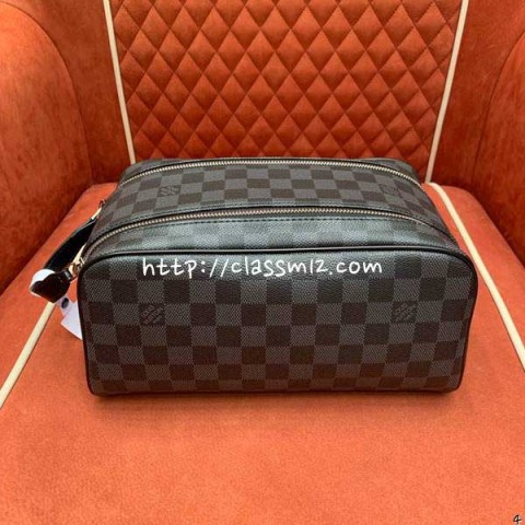 루이비통 25 한정판 Dopp Kit N40127 클러치백 가방 C3964