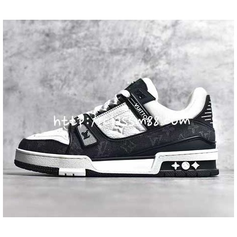 루이비통 25 한정판 남여공용 운동화 B4186