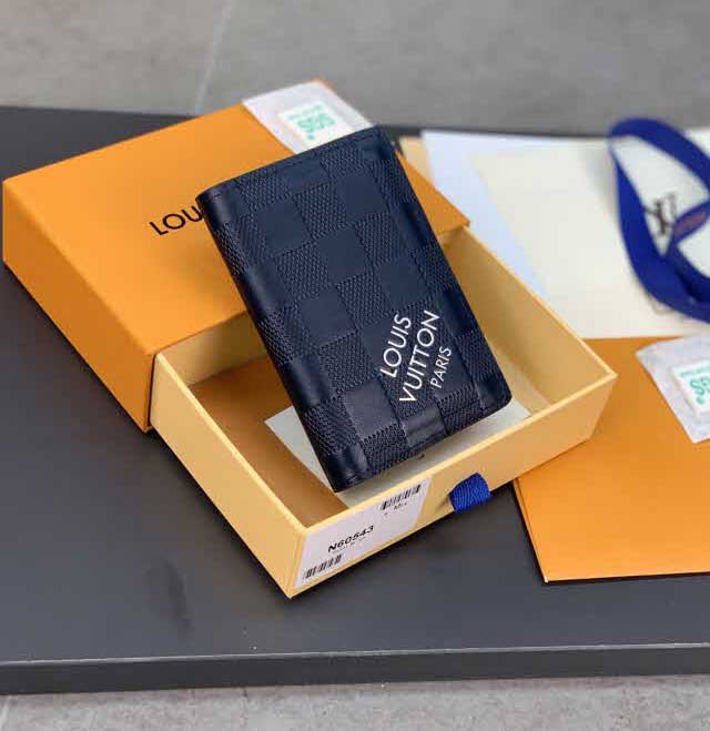 루이비통 25 한정판 11cm 지갑 E501