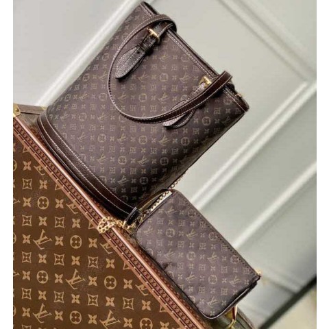 루이비통 25 한정판 23*26cm 크로스백 가방 C4084