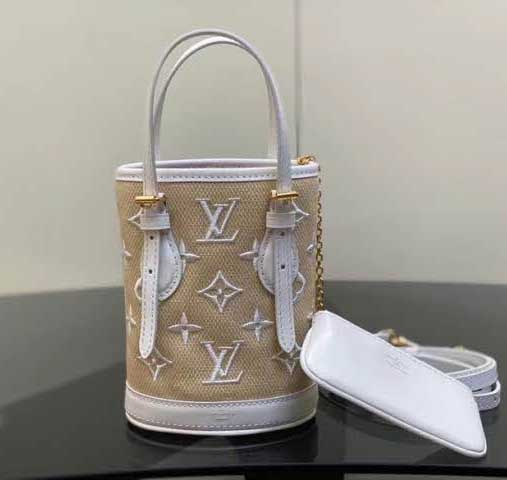 루이비통 25 한정판 13*16cm 크로스백 가방 C4142