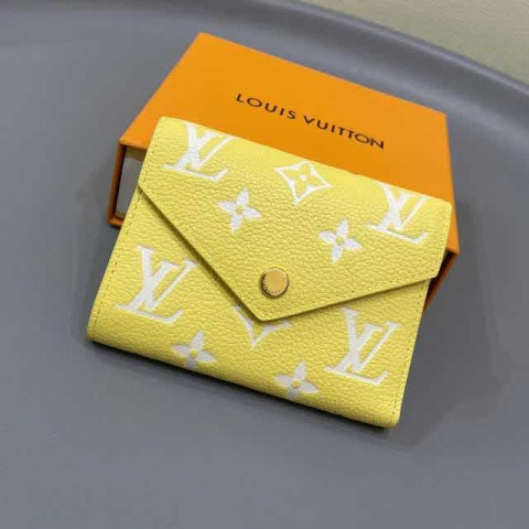 루이비통 25 한정판 12cm 반지갑 E510