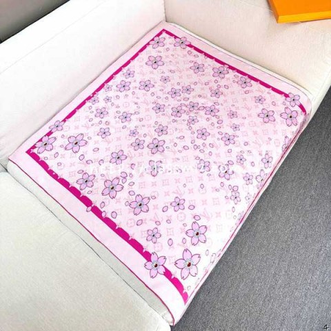 루이비통 25 한정판 TM MONOGRAM CHERRY BLOSSOM 트윌리 스카프 D2627