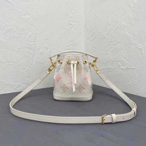 루이비통 25 한정판 16*13cm 크로스백 가방 C4205