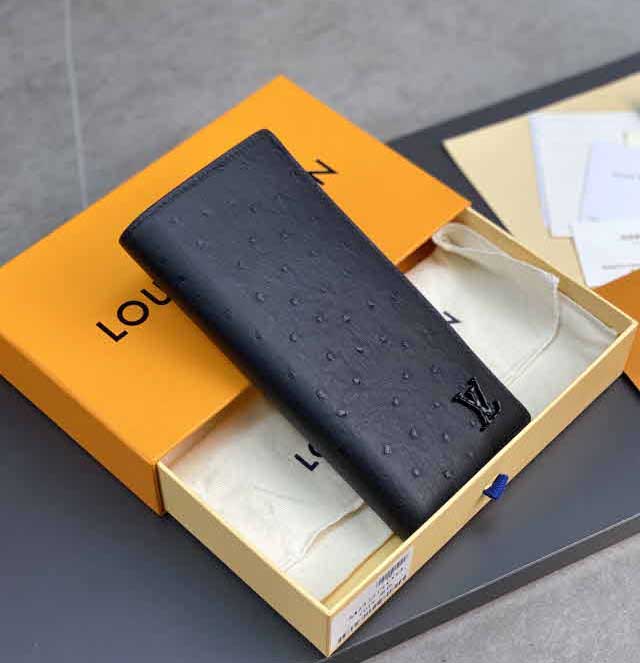 루이비통 25 한정판 19cm 장지갑 E562