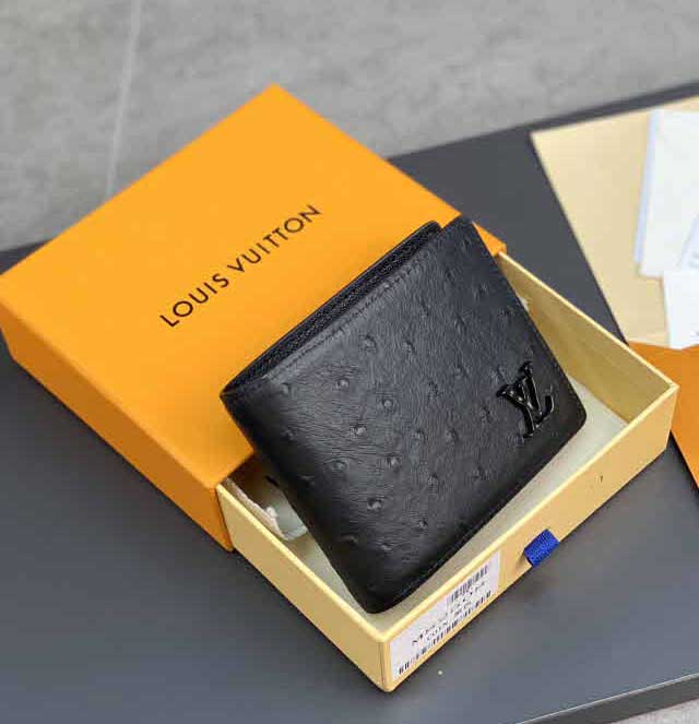 루이비통 25 한정판 12cm 반지갑 E564