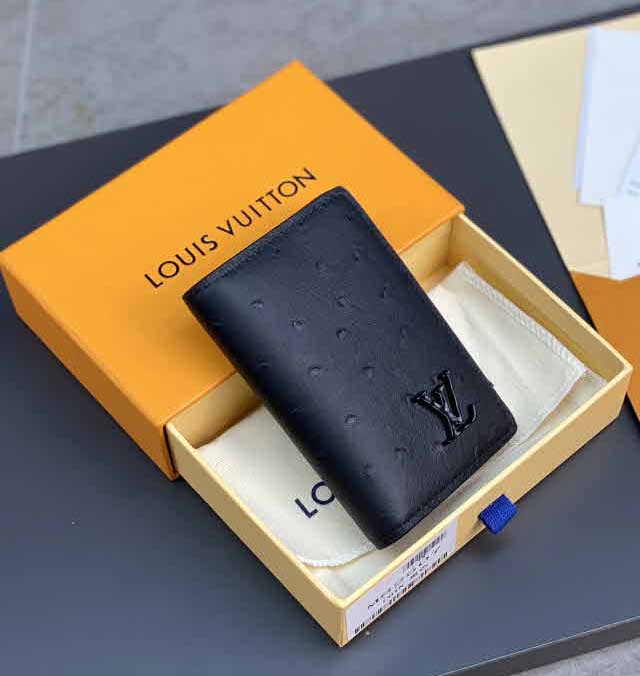 루이비통 25 한정판 11cm 여권 지갑 E565