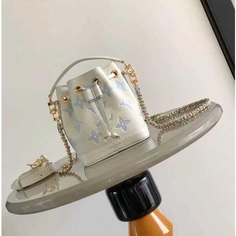 루이비통 25 한정판 13*16cm 크로스백 가방 C4300