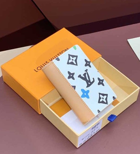 루이비통 25 한정판 11cm 반지갑 E577