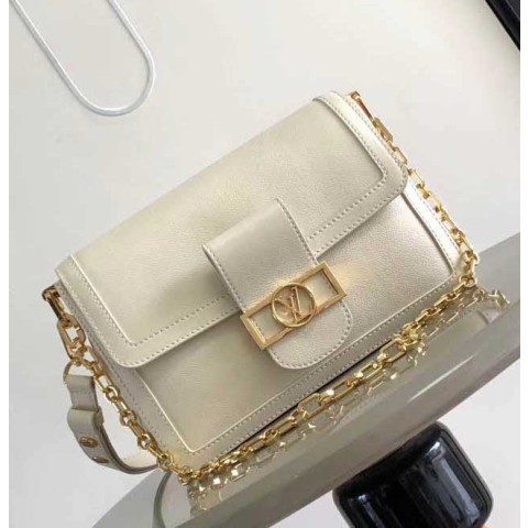 루이비통 25 한정판 24cm 크로스백 가방 C4305