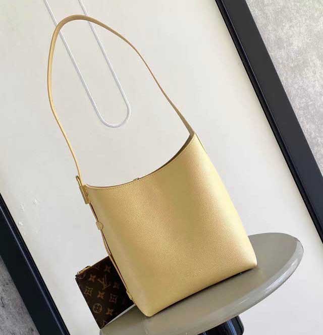 루이비통 25 한정판 24*28cm 크로스백 가방 C4385