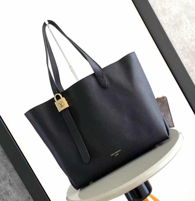 루이비통 25 한정판 47cm 크로스백 가방 C4419