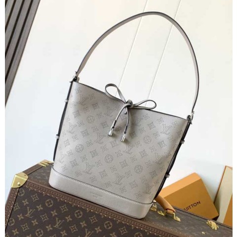 루이비통 25 한정판 27*28cm 크로스백 가방 C4453