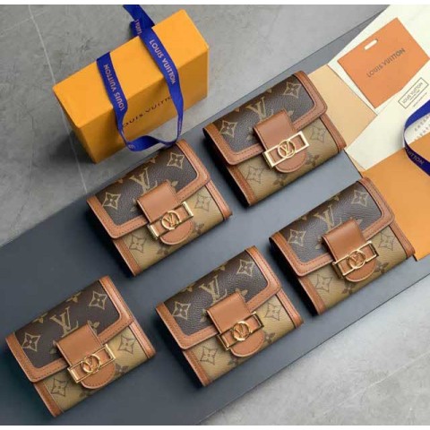 루이비통 25 한정판 12cm 반지갑 E612