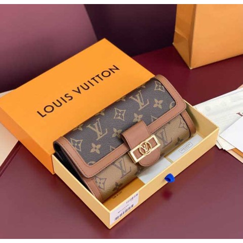 루이비통 25 한정판 19cm 장지갑 E613