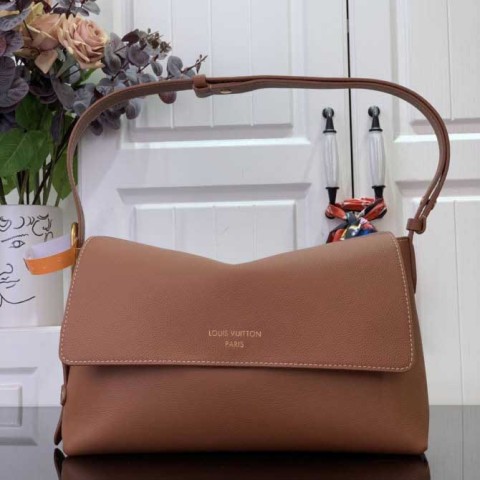 루이비통 25 한정판 30cm 크로스백 가방 C4663