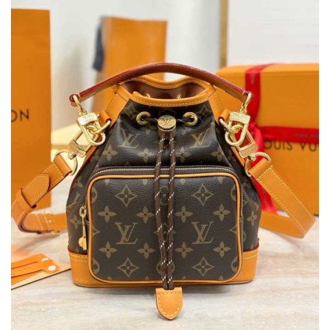 루이비통 25 한정판 24*22cm 크로스백 가방 C4668