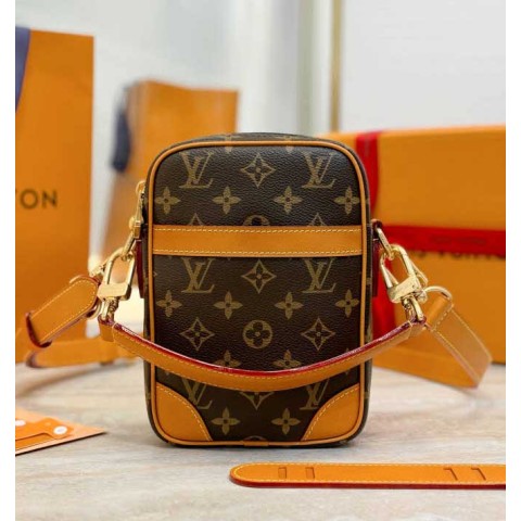 루이비통 25 한정판 21cm 크로스백 가방 C4672