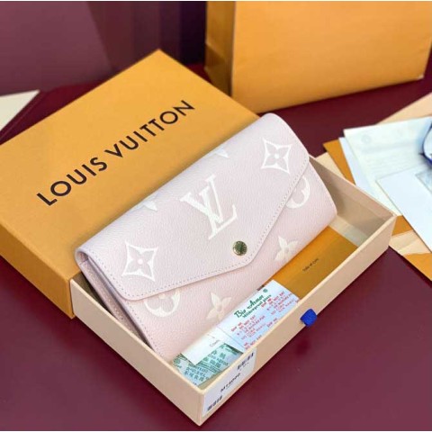 루이비통 25 한정판 19cm 장지갑 E626